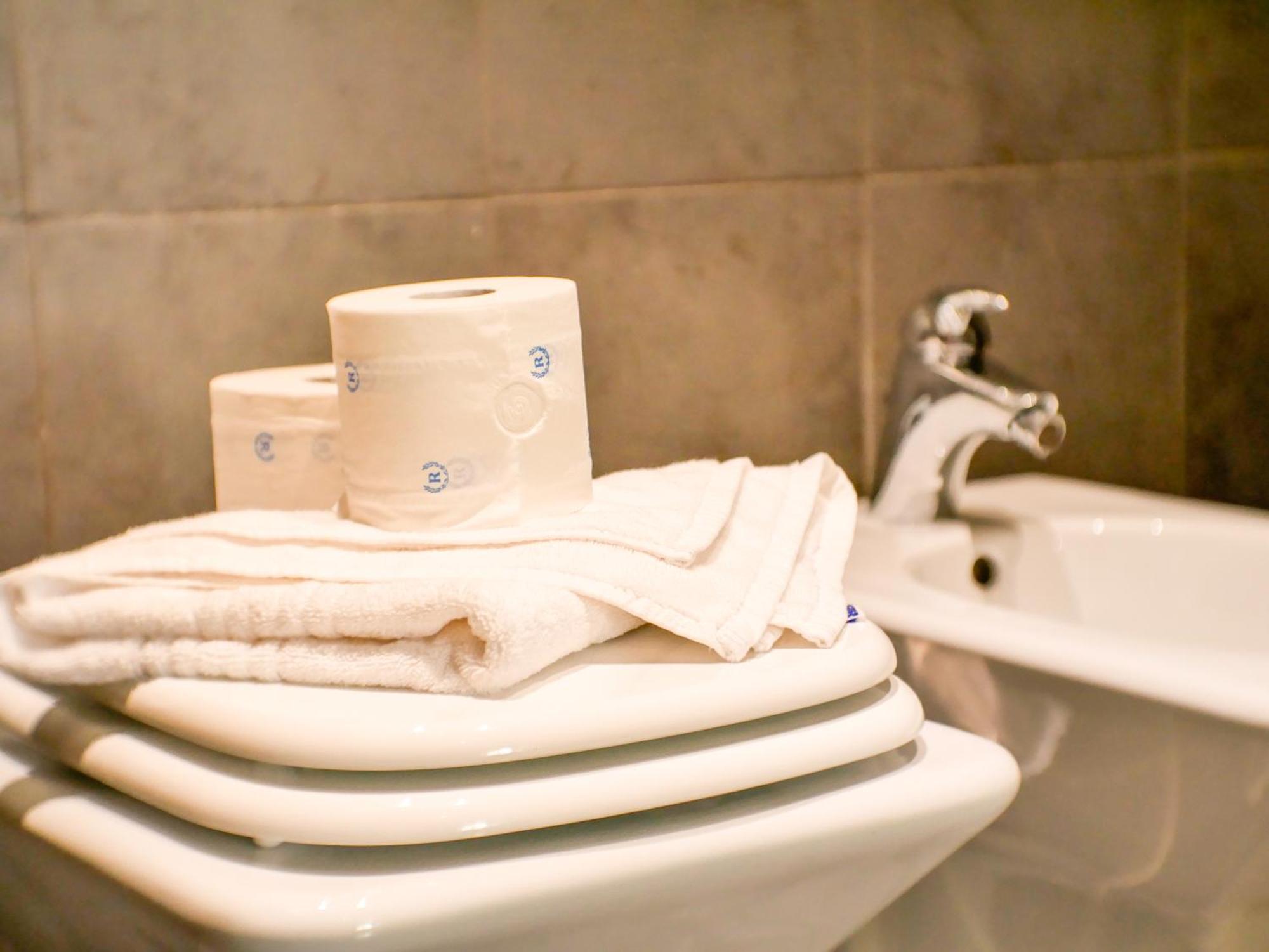 Romarex Luxury Apartment Екстериор снимка