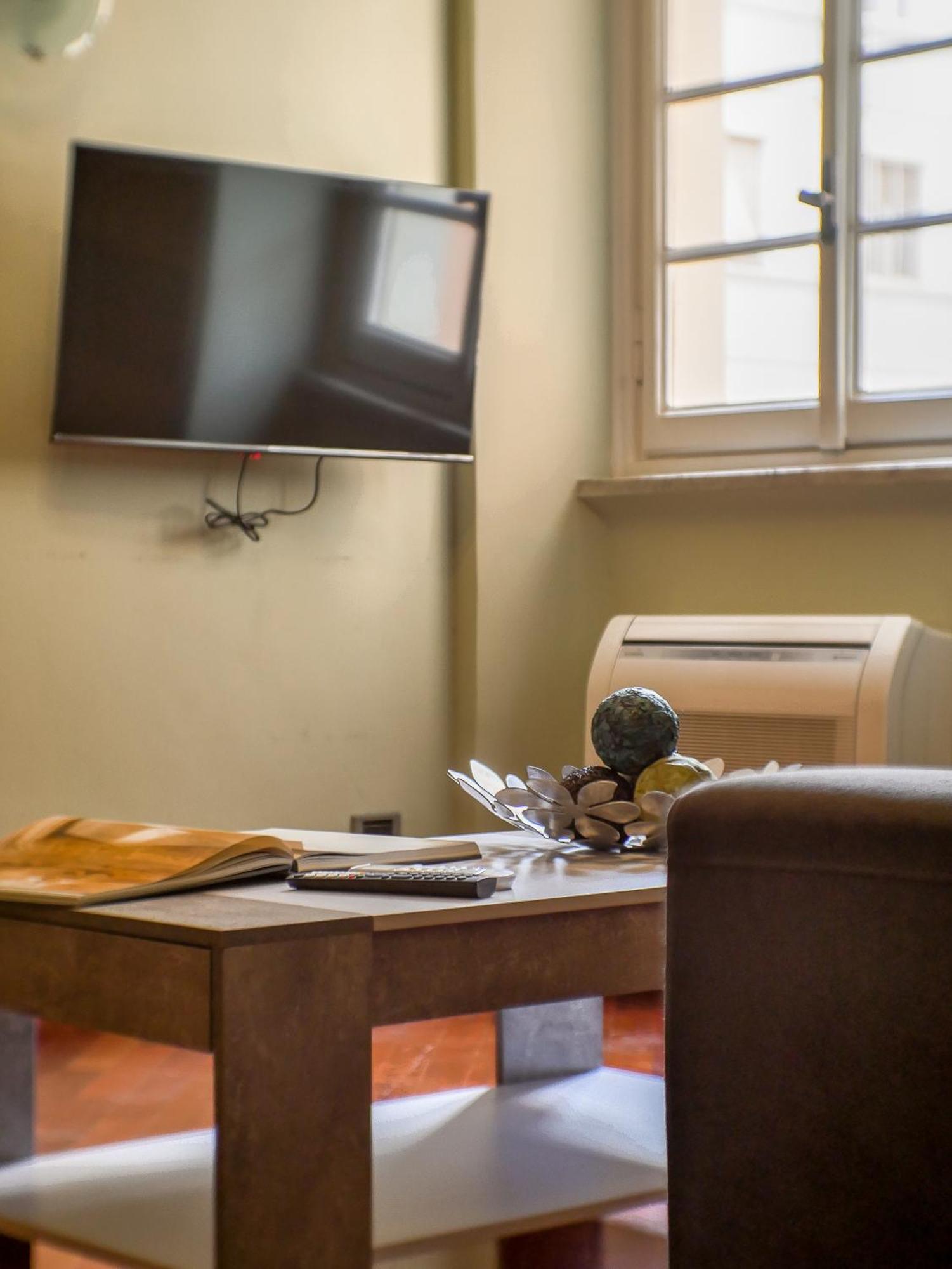 Romarex Luxury Apartment Екстериор снимка