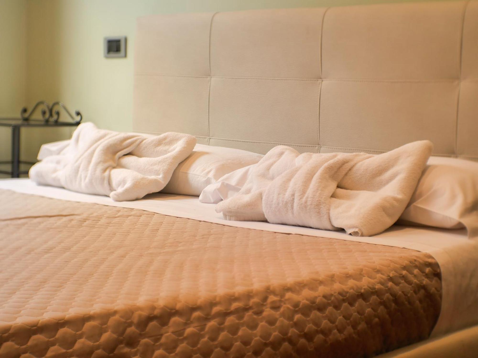 Romarex Luxury Apartment Екстериор снимка