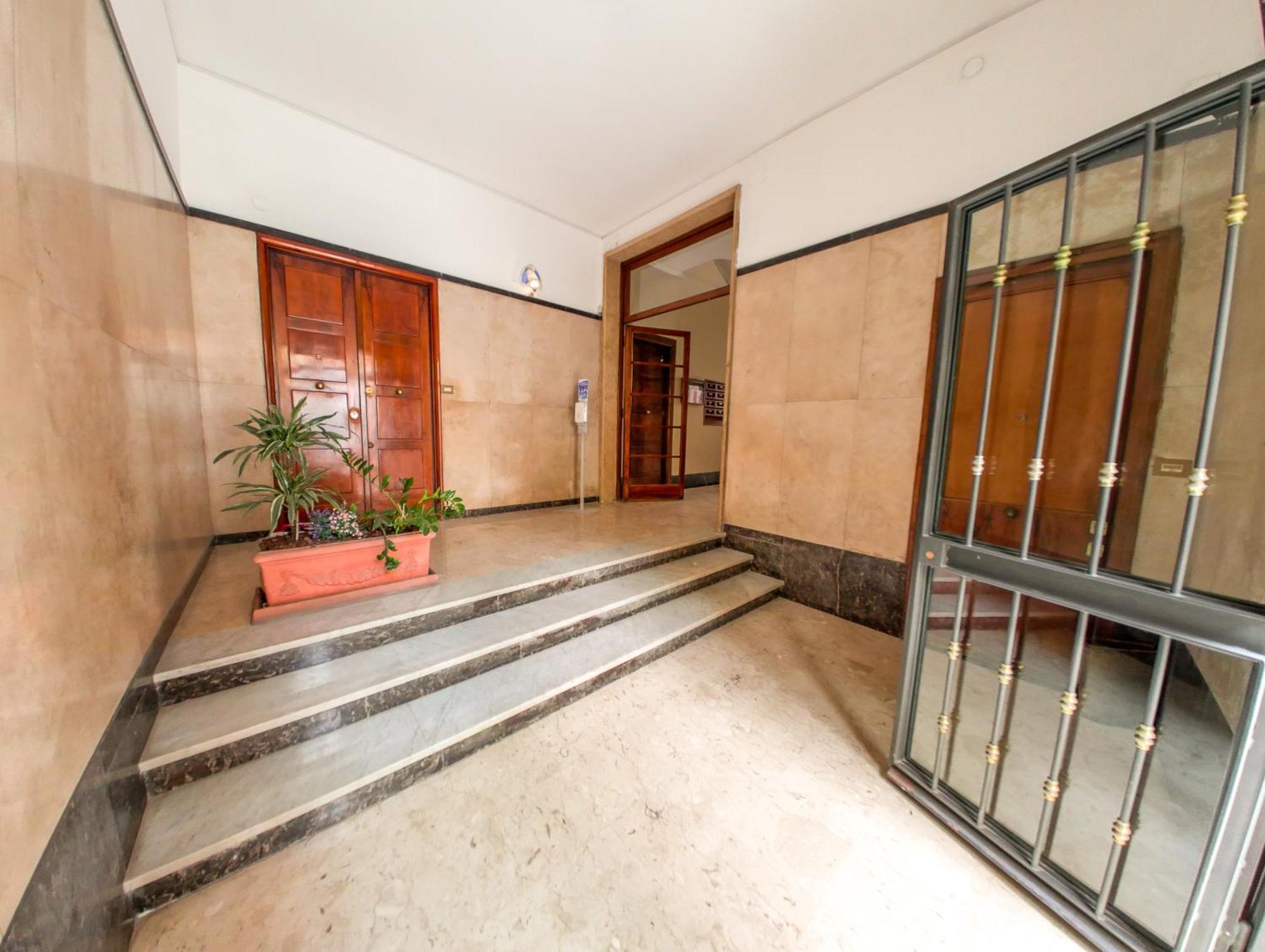 Romarex Luxury Apartment Екстериор снимка