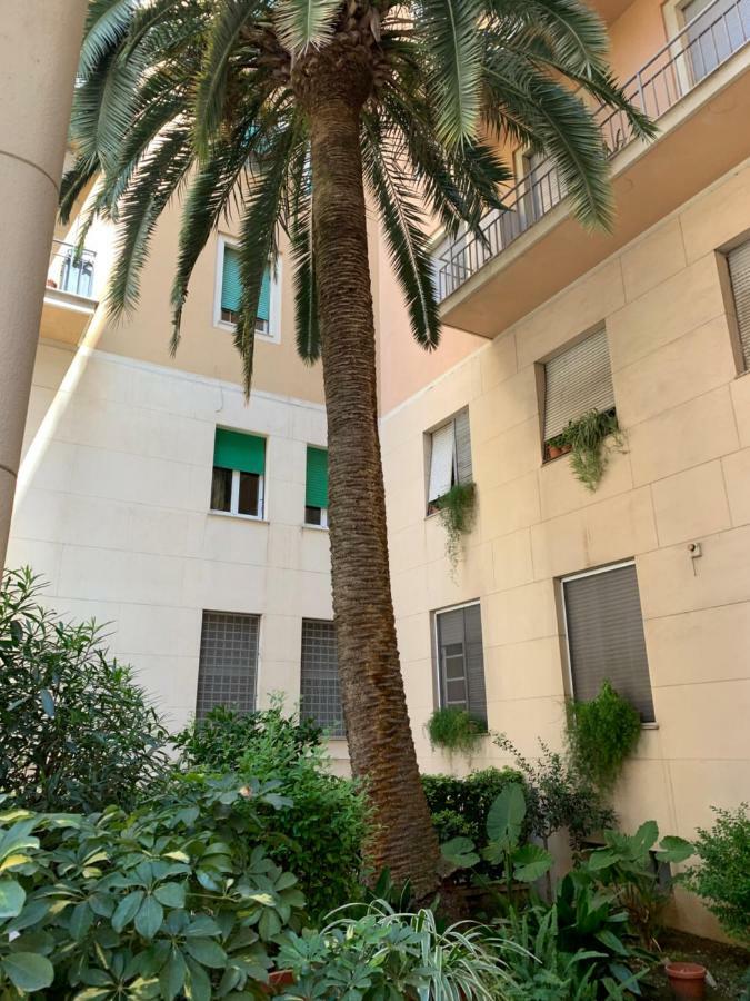 Romarex Luxury Apartment Екстериор снимка